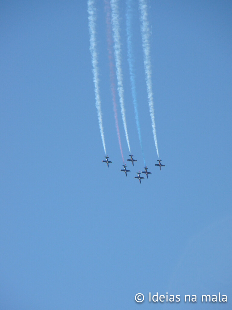 Blue Angels cortando o céu de San Francisco na Fleet Week em outubro