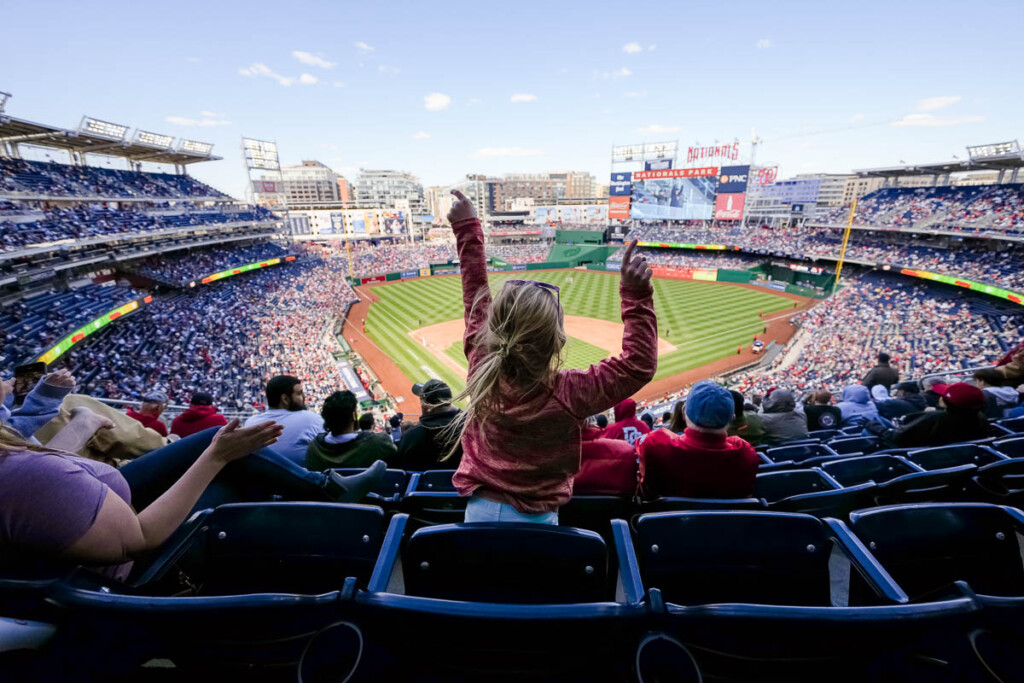 Torcida no Washington Nationals - Jogo de baseball nos EUA