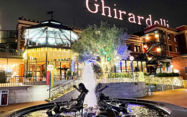 vale a pena visitar a Ghirardelli Square em San Francisco