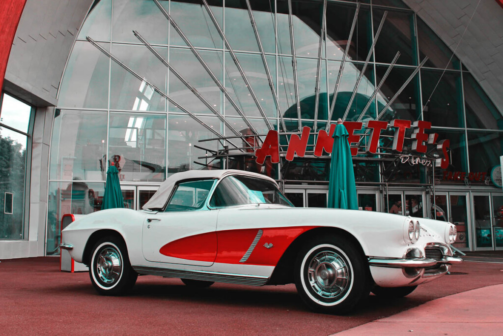 onde comer no Disney Village