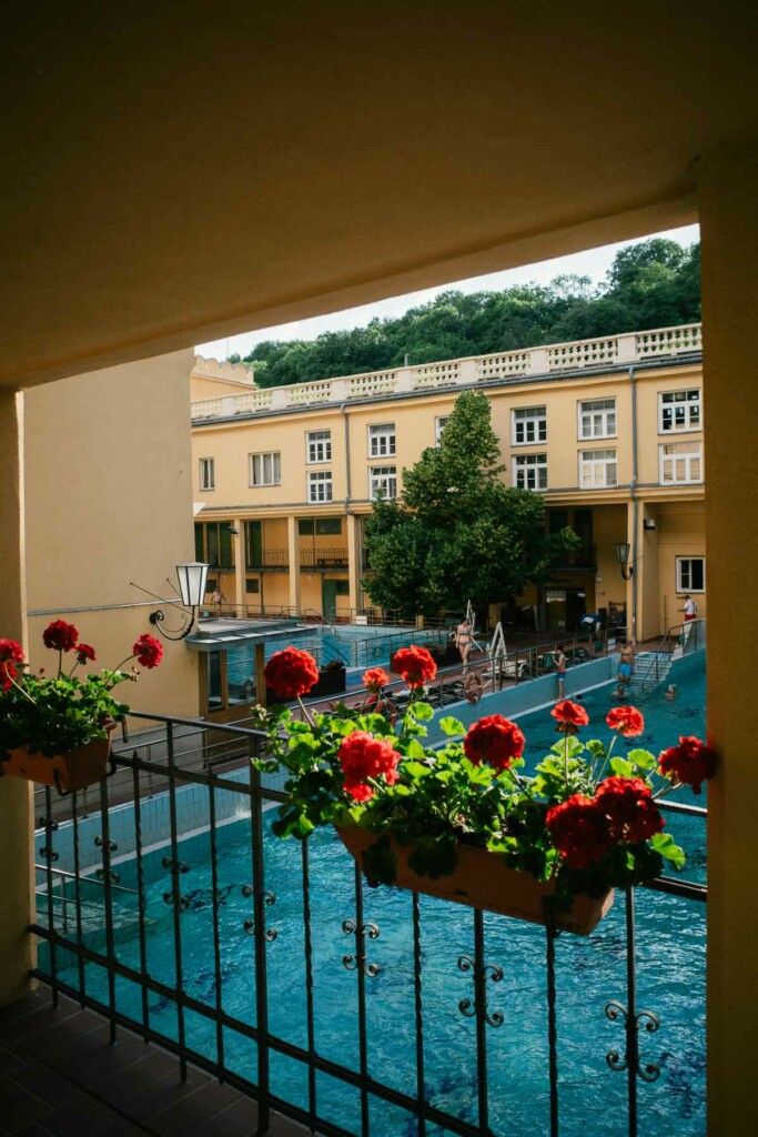 qual banho termal escolher em budapeste?