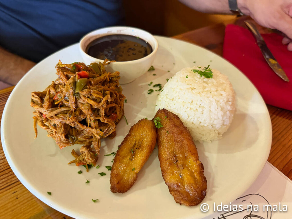 Cubas Cookin em melhores restaurantes de Aruba