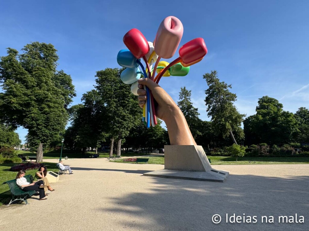 atrações gratuitas em paris: buquê de Tulipas