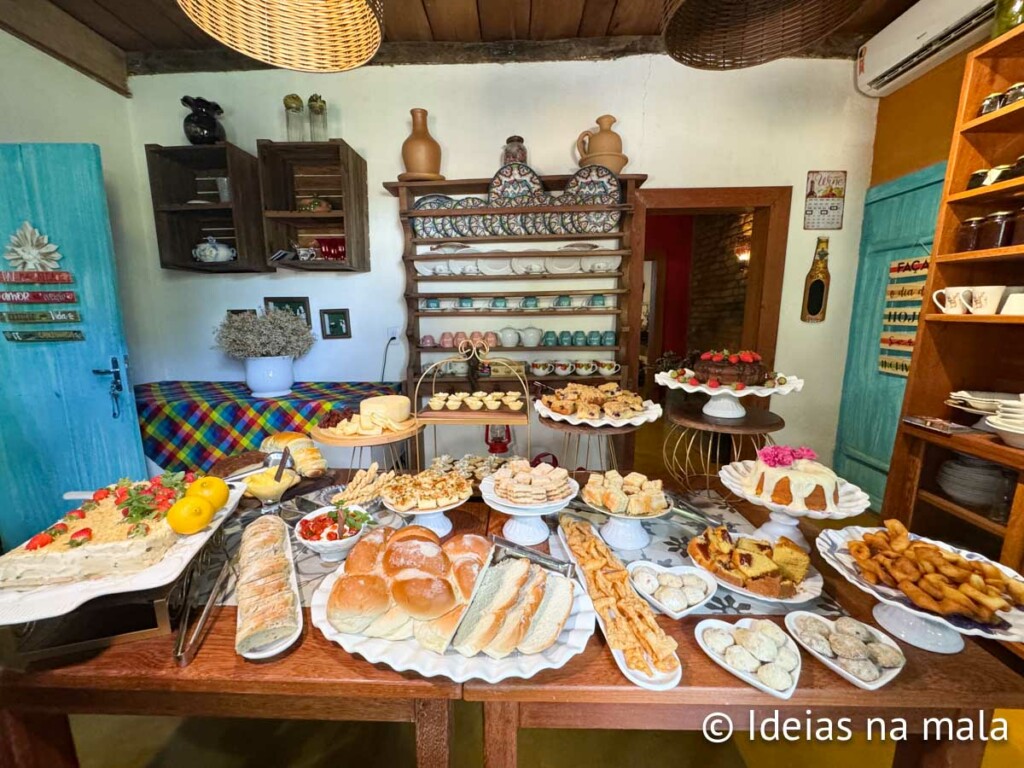 Como é o Café colonial no Deck da Mangueira?