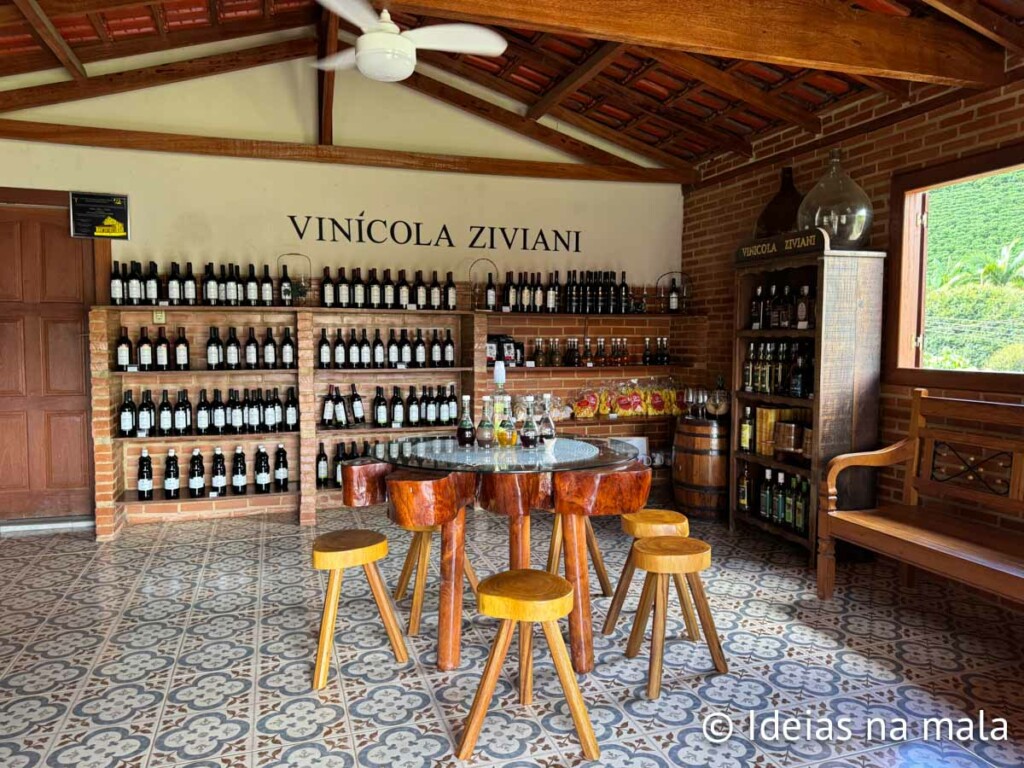 quais vinícolas visitar em Santa Teresa ES