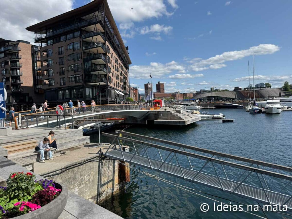 Aker Brygge um dos bairros mais legais de Oslo