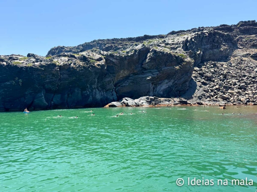 passeio de barco em santorini vale a pena