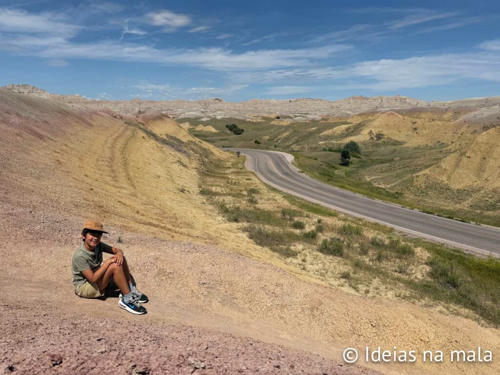 Montanhas coloridas no Badlands