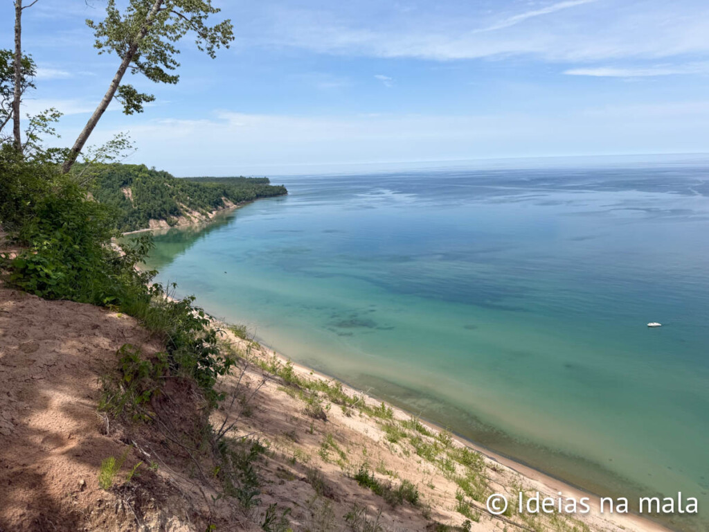 Mirante Logslide no  Pictured Rocks National Lakeshore