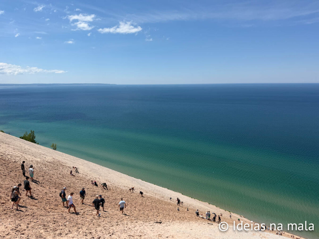 Duna vista do alto no Sleeping Bear Dunes em Michigan