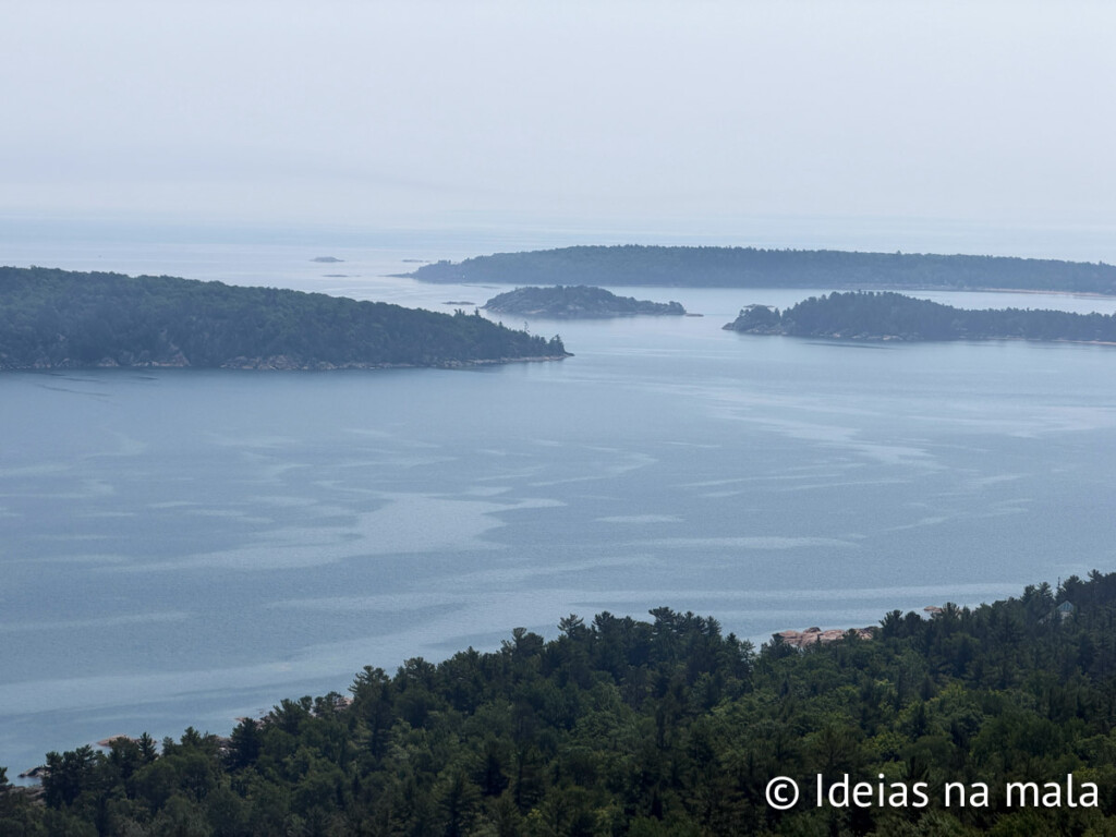Vistas do Sugarloaf Mountain em Marquette - Michigan