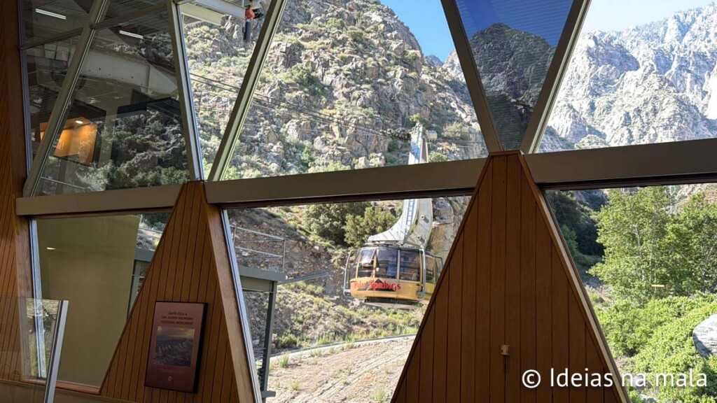 como é o passeio no Palm Springs Aerial Tram